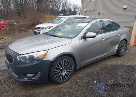 2015 Kia Cadenza Premium из США, поврежденный, VIN KNALN4D7XF5170940